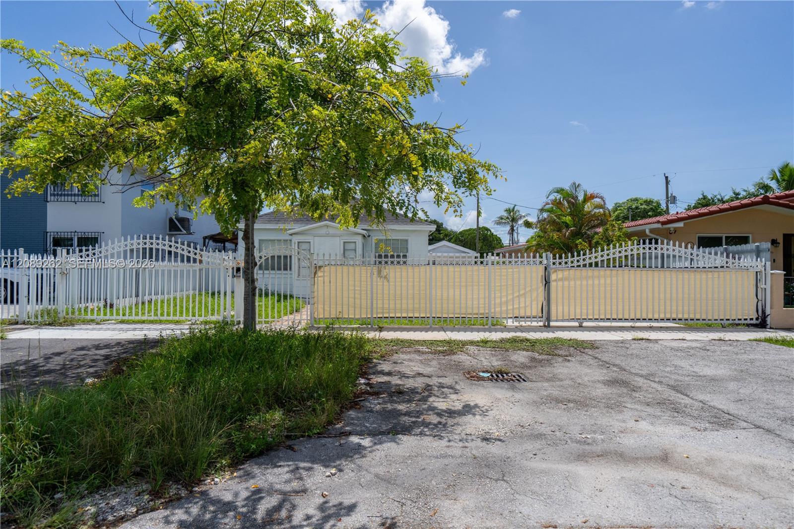 27 SW 55th Ave Rd # F, Miami FL 33134 photo 3