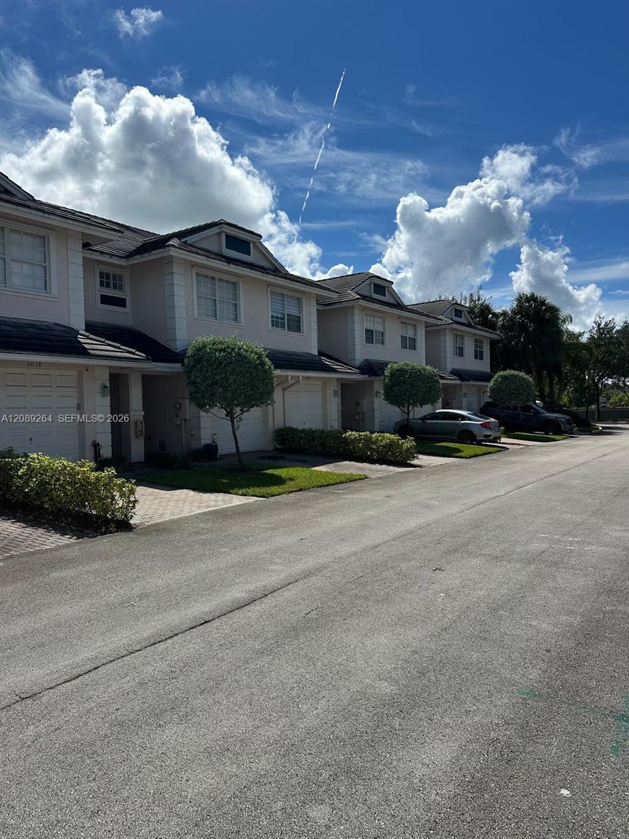 3021 NW 30th Ter # 3021, Oakland Park FL 33311 photo 3