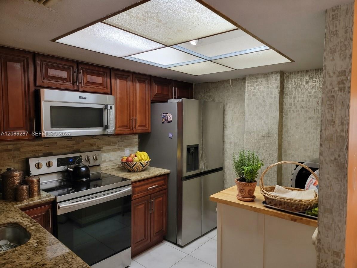 5570 NW 44th St # 215A, Lauderhill FL 33319 photo 4