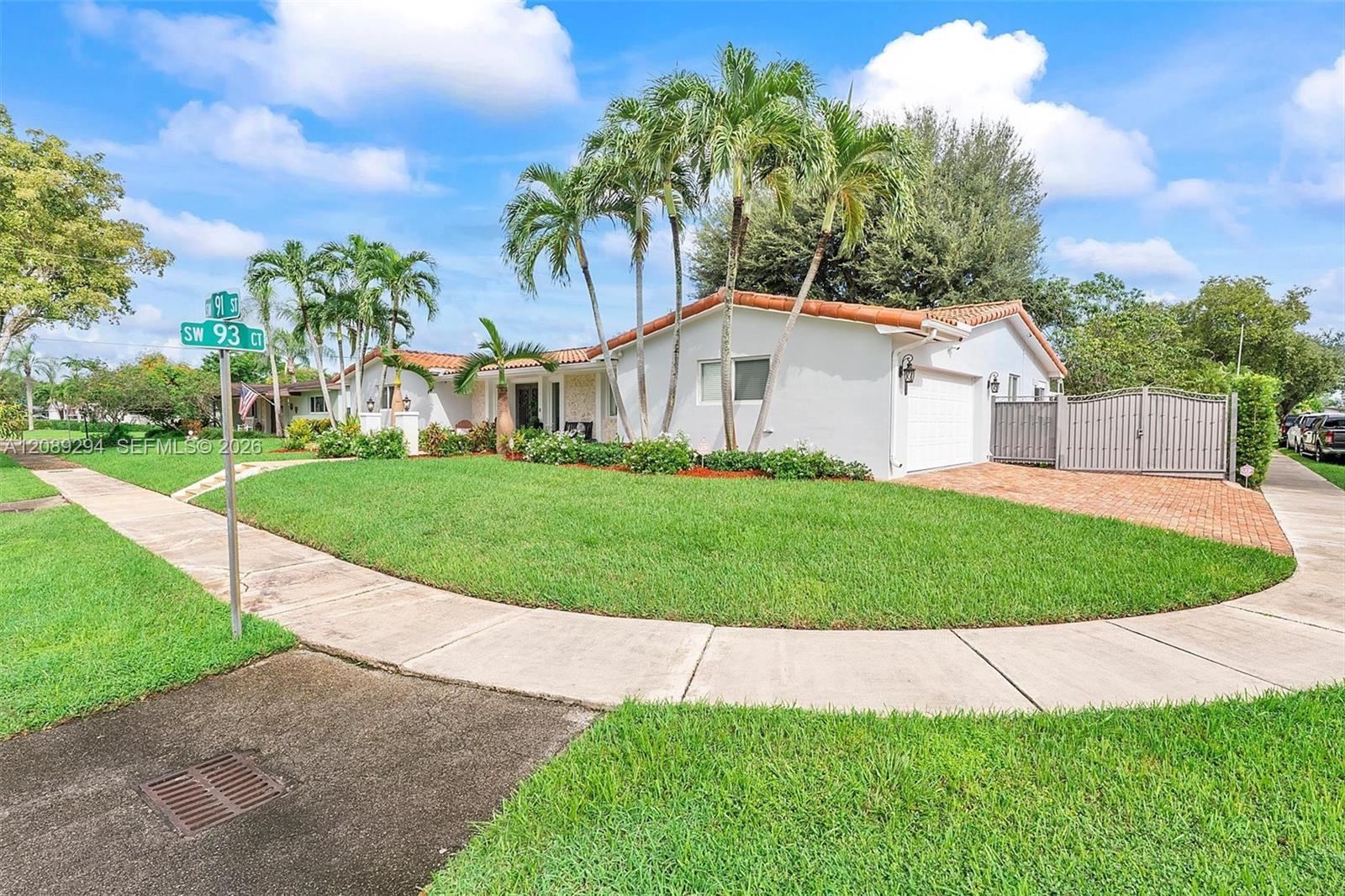9355 SW 91st St, Miami FL 33176 photo 2
