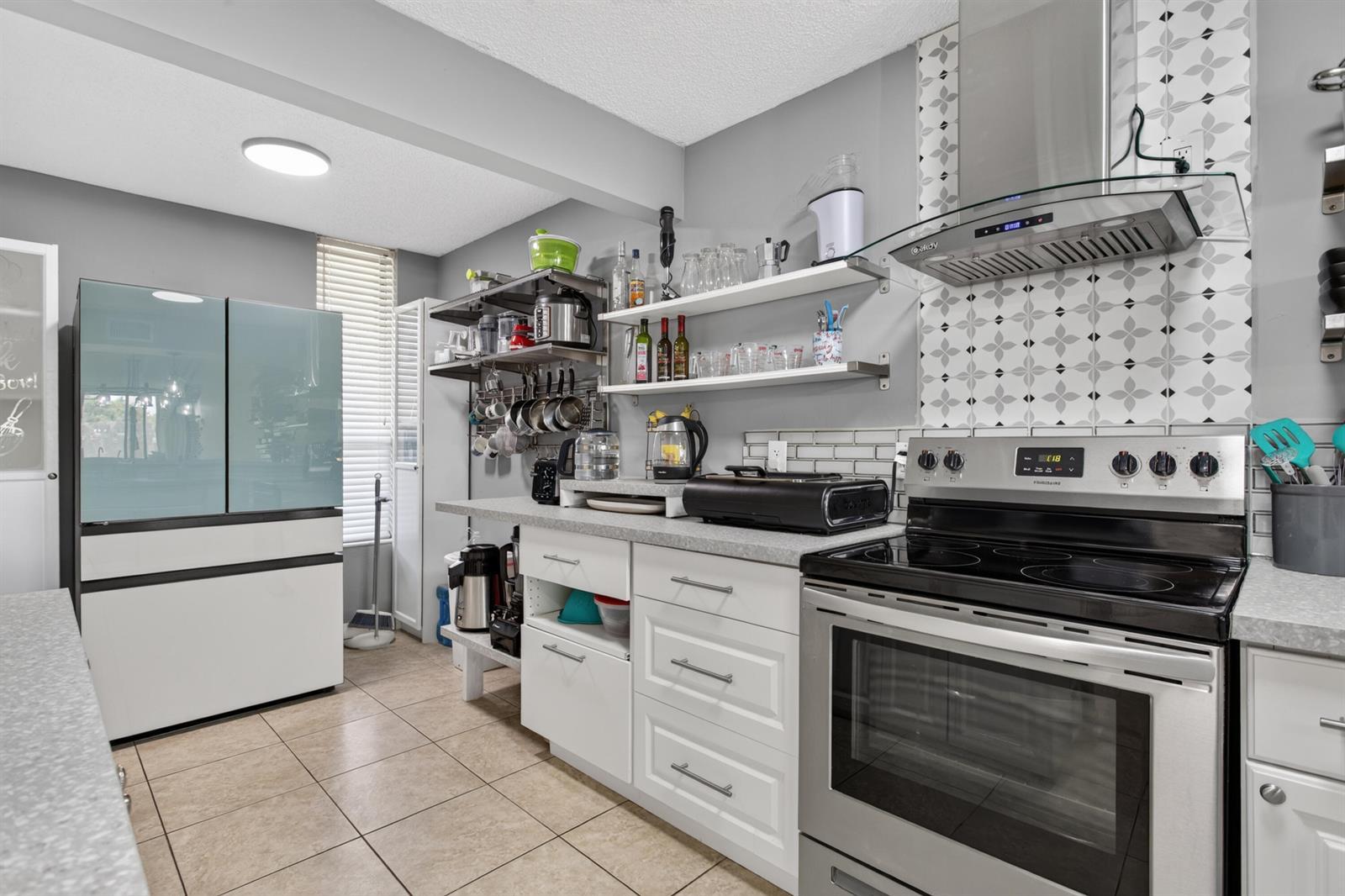 5626 Coral Lake Drive # 302, Margate FL 33063 photo 2