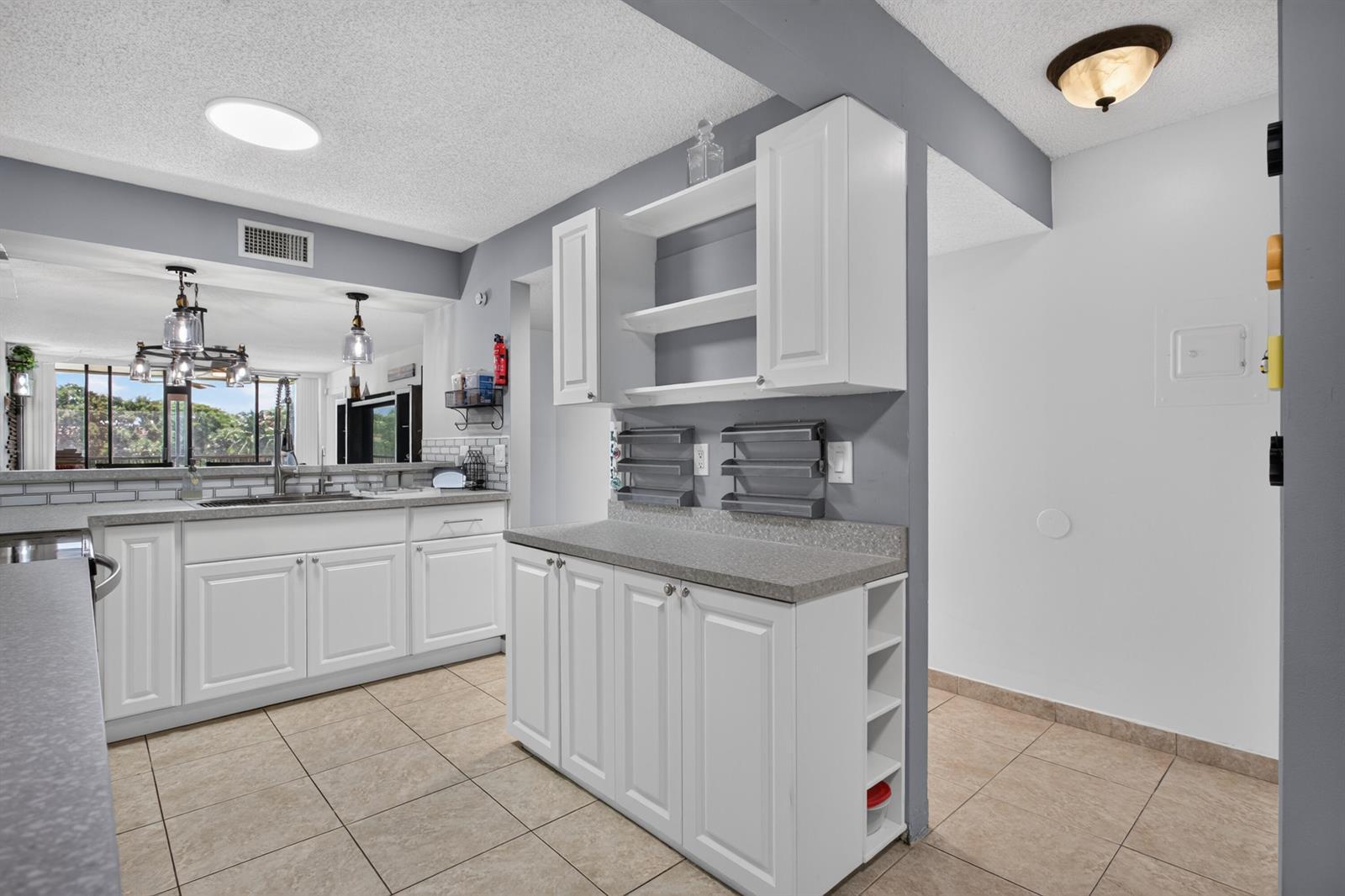 5626 Coral Lake Drive # 302, Margate FL 33063 photo 4