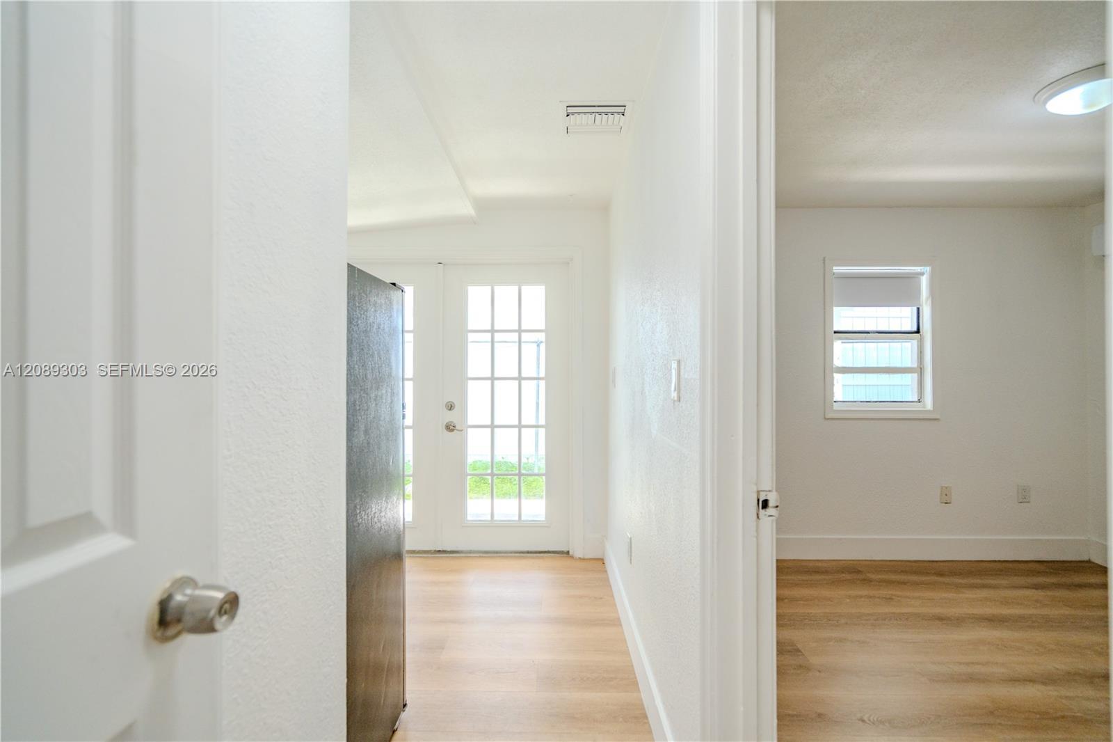 27 SW 55th Ave Rd # R, Miami FL 33134 photo 5