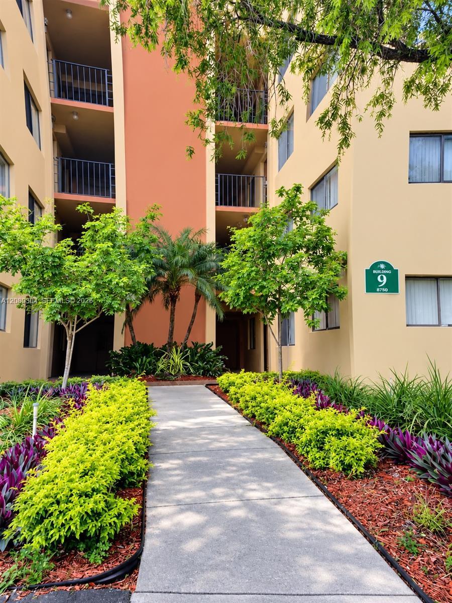 8760 SW 133rd Ave Rd # 103, Miami FL 33183 photo 2