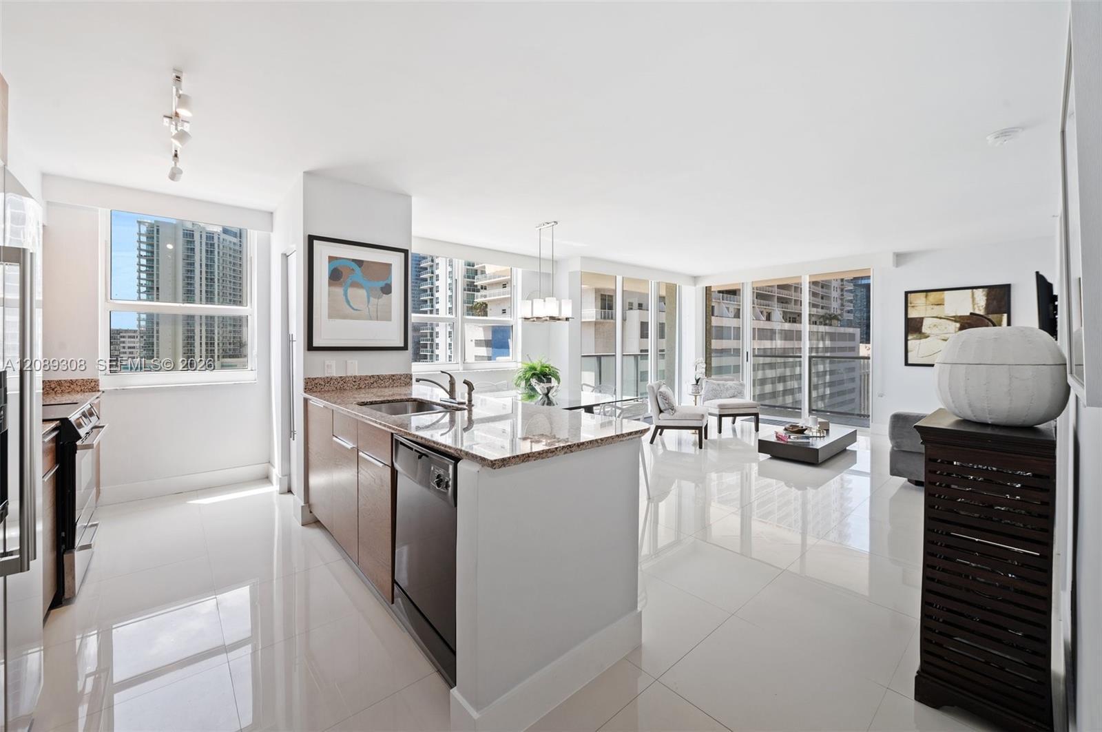 1155 Brickell Bay Dr # 1001, Miami FL 33131 photo 4