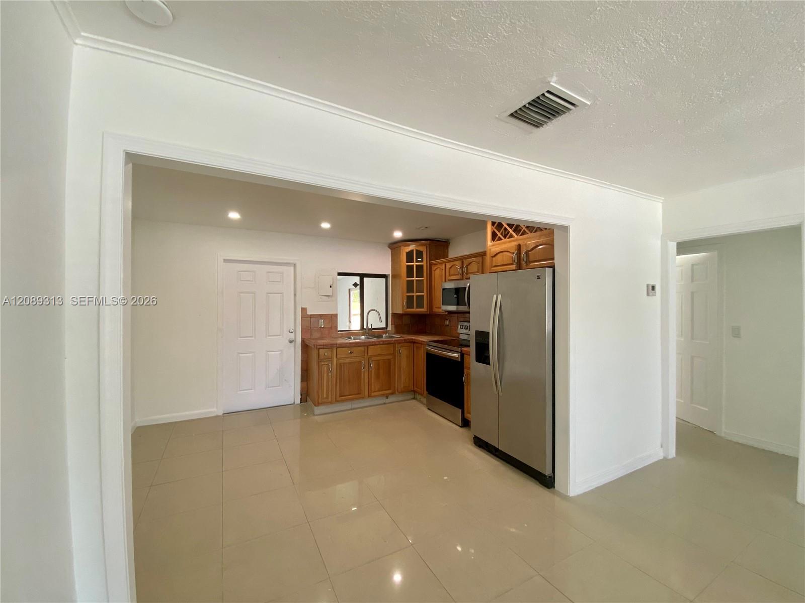 13242 NE 16th Ave # 13242, North Miami FL 33161 photo 3