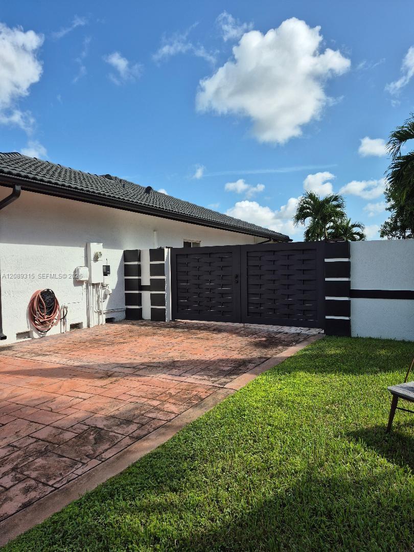 19431 SW 133rd Ave, Miami FL 33177 photo 4