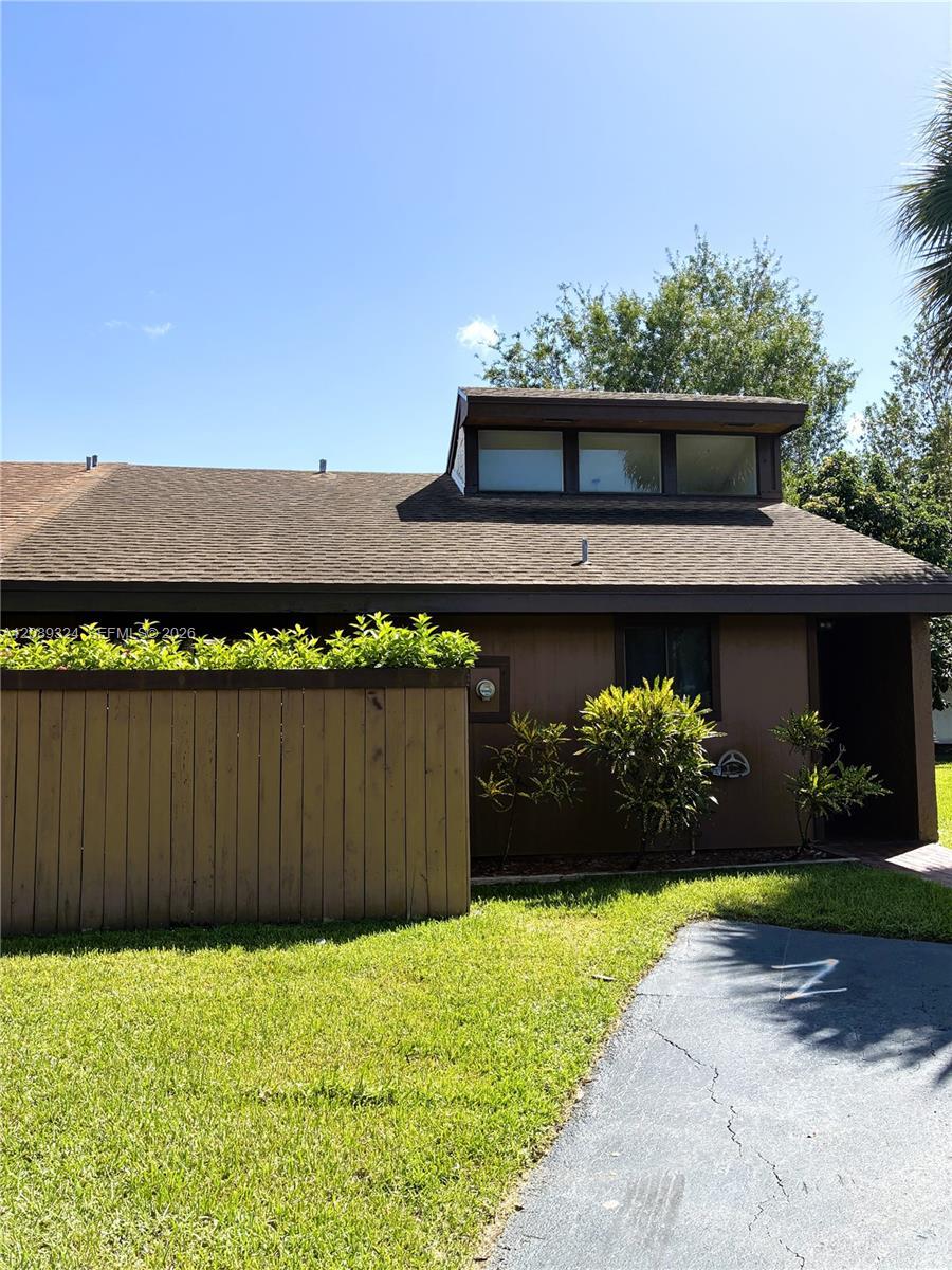 9324 SW 132nd St, Miami FL 33176 photo 2