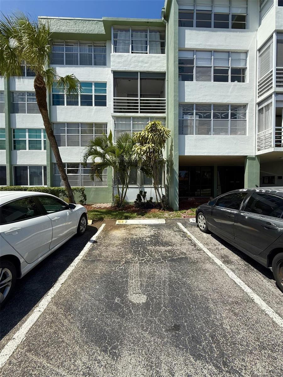 2741 E TAFT Street # 102, Hollywood FL 33020 photo 2