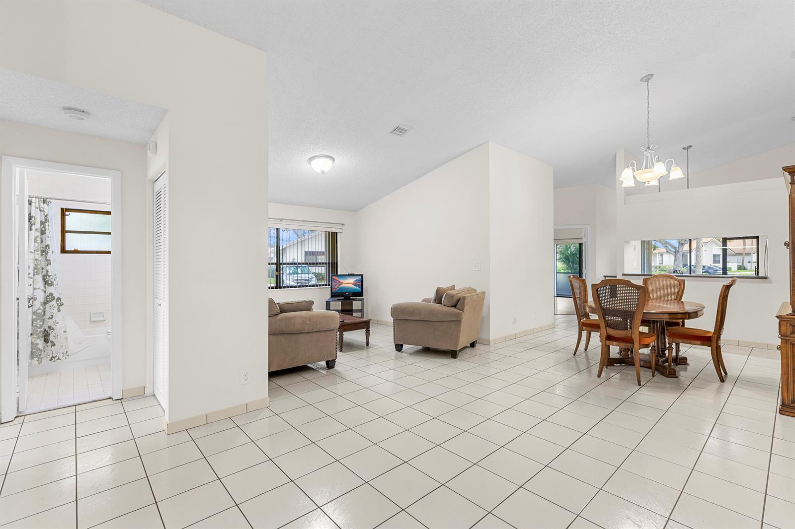 1001 NW 79th Avenue, Plantation FL 33322 photo 5
