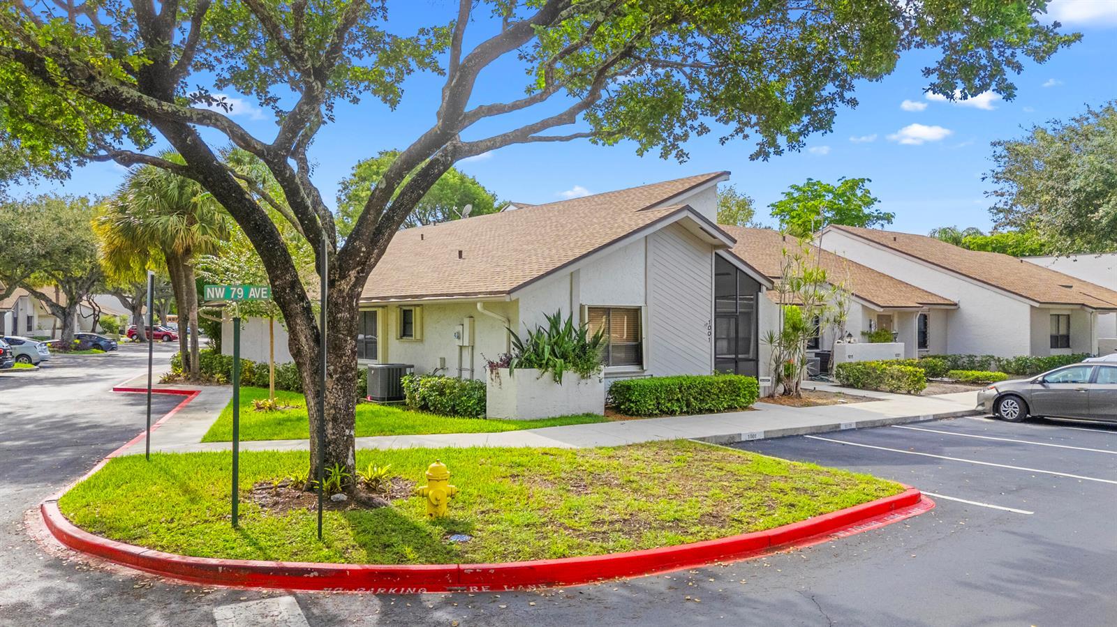 1001 NW 79th Avenue, Plantation FL 33322 photo 4