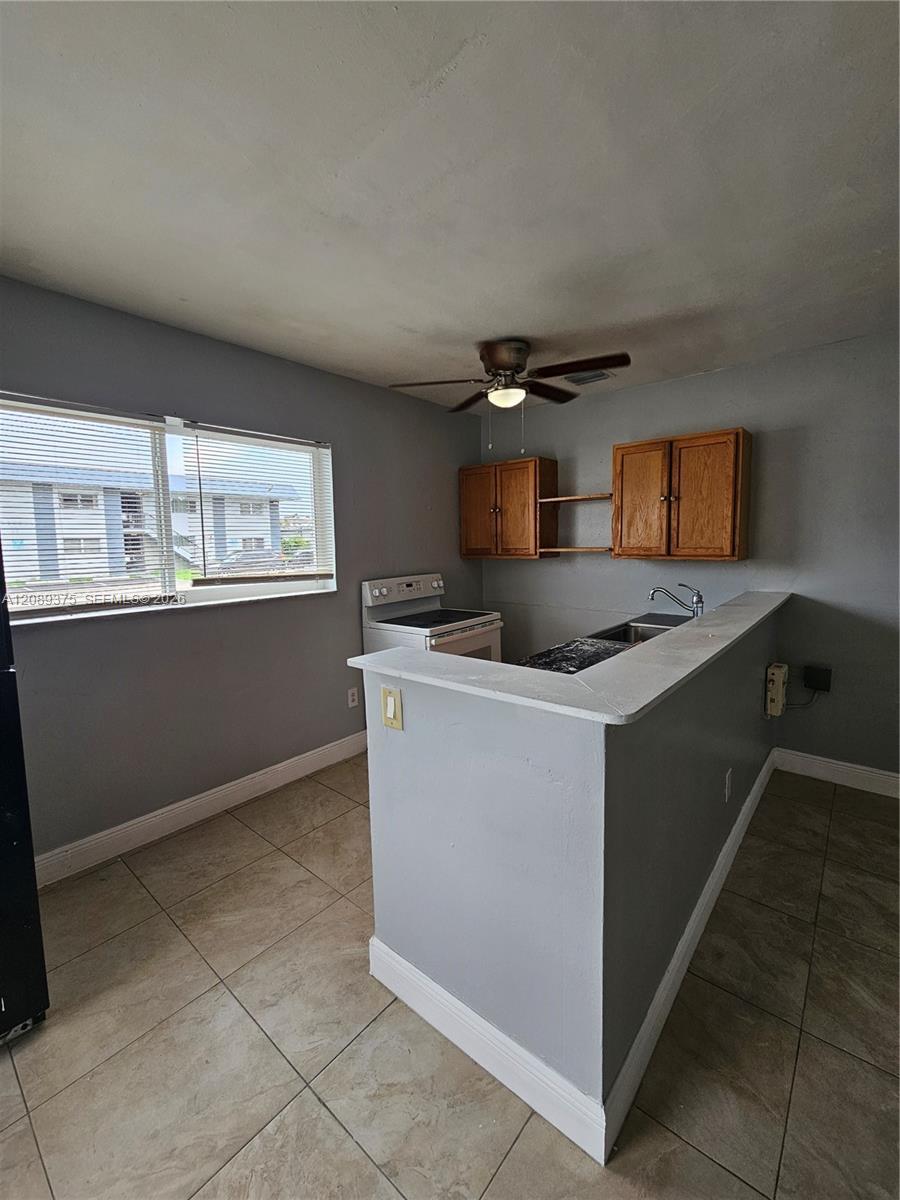 38 W 37th St # 38, Hialeah FL 33012 photo 3