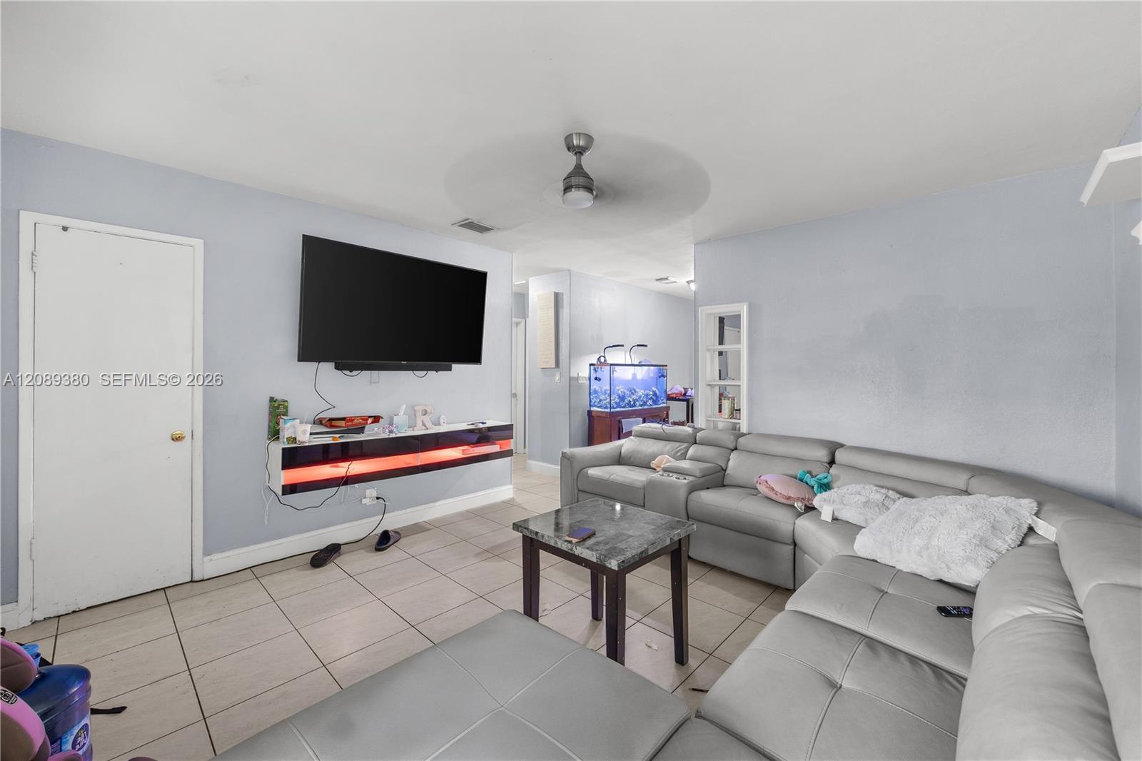 1947 SW 63rd Ter, North Lauderdale FL 33068 photo 4