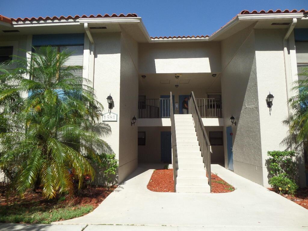1581 BALFOUR POINT Drive # G, West Palm Beach FL 33411