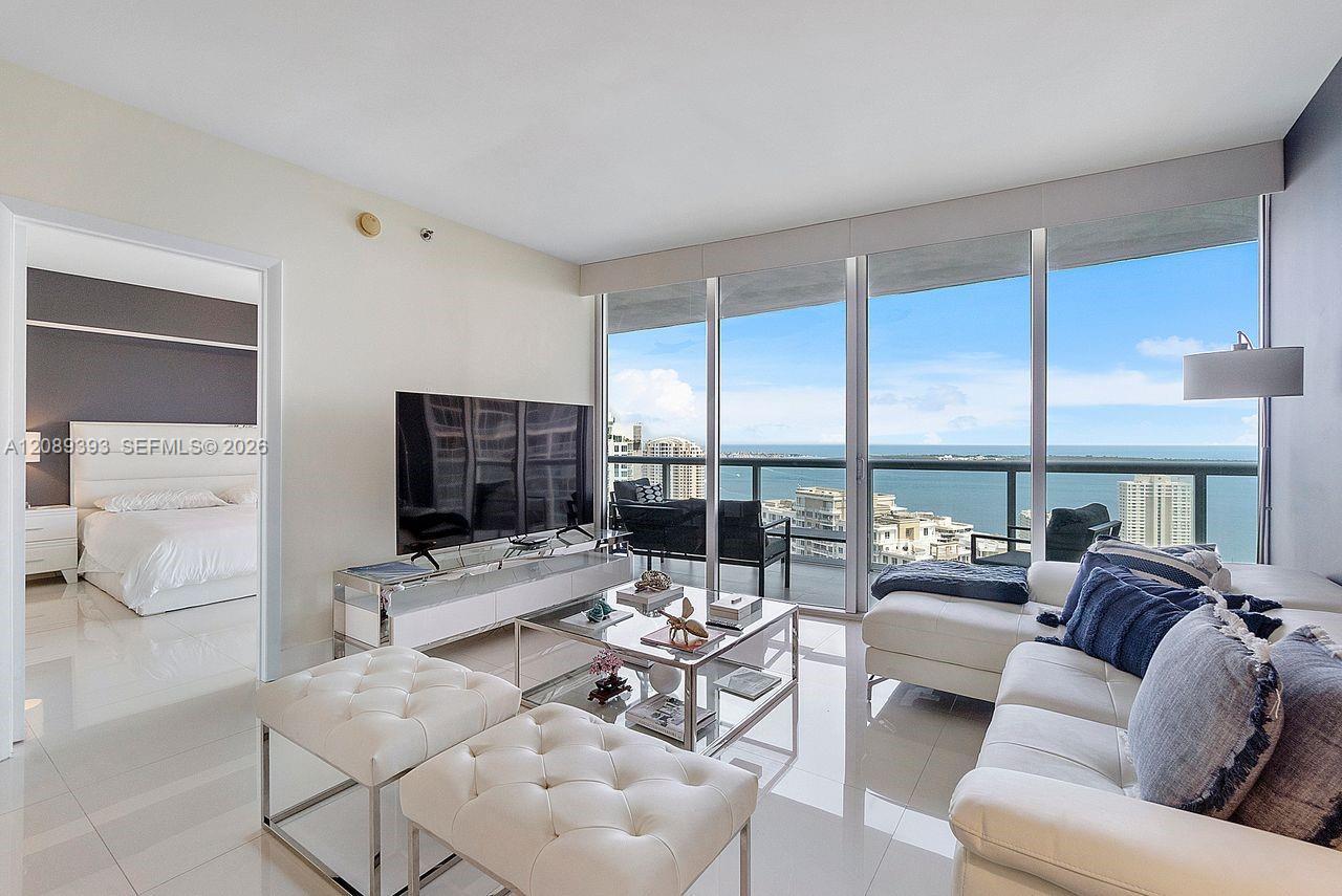 465 Brickell Ave # 3905, Miami FL 33131 photo 3