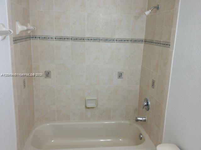 2551 SE 16th Ter # 105, Homestead FL 33035 photo 3