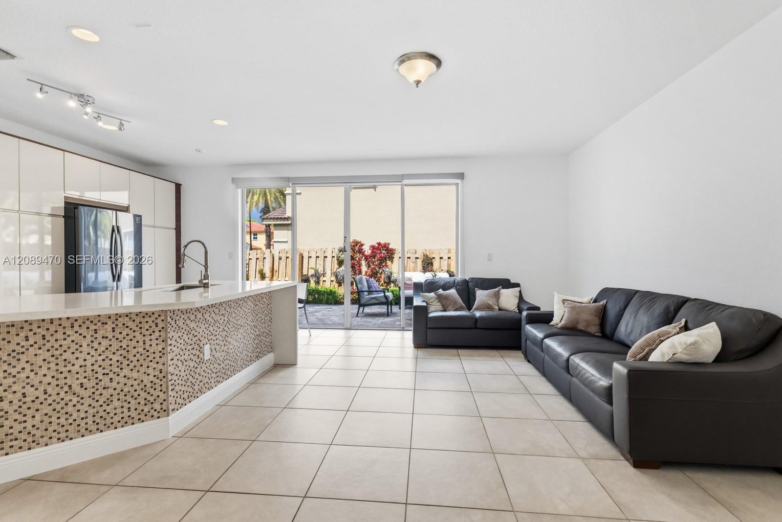 Doral, FL 33178 photo 5