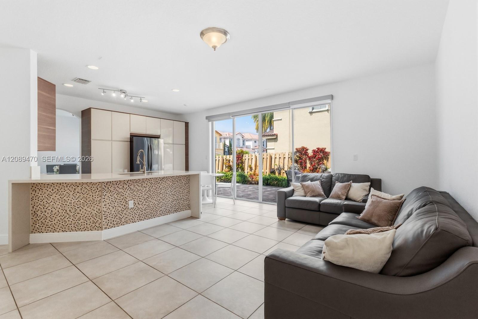 Doral, FL 33178 photo 4