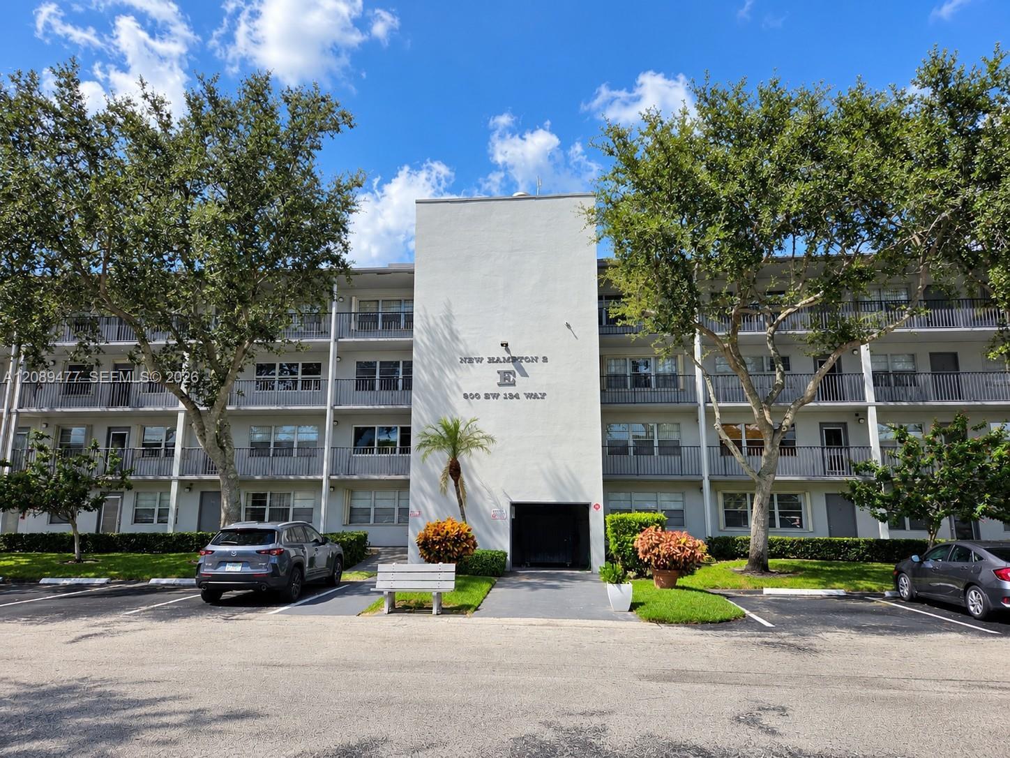 300 SW 134th Way # 105E, Pembroke Pines FL 33027 photo 2