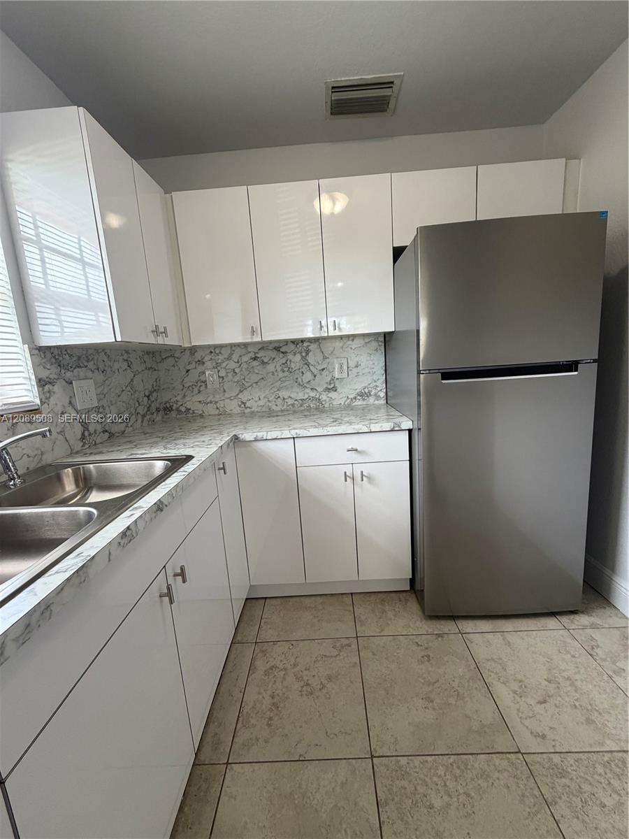 16400 NW 41st Ave, Miami Gardens FL 33054 photo 4