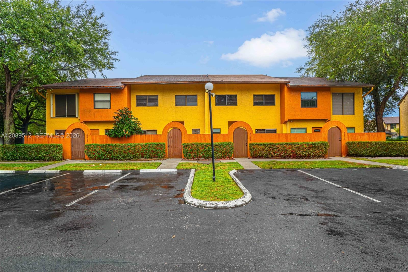 9014 NW 45th Ct, Sunrise FL 33351 photo 4
