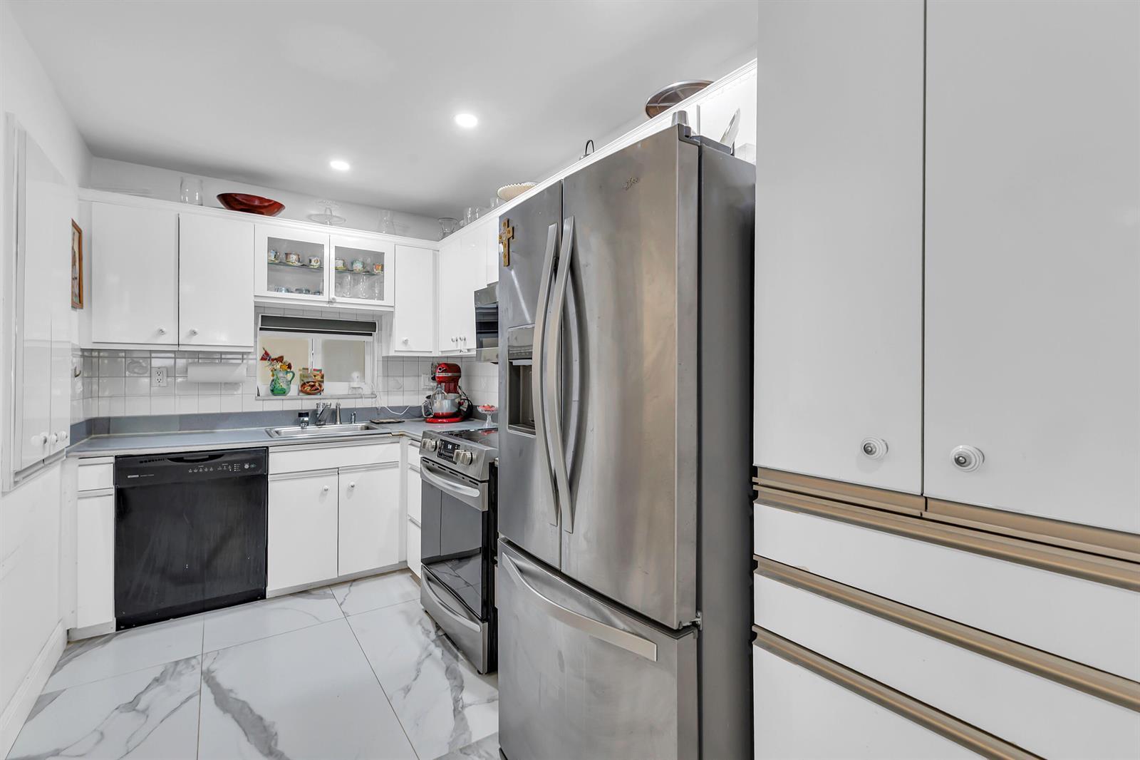 9500 N Hollybrook Lake Drive # 301, Pembroke Pines FL 33025 photo 5