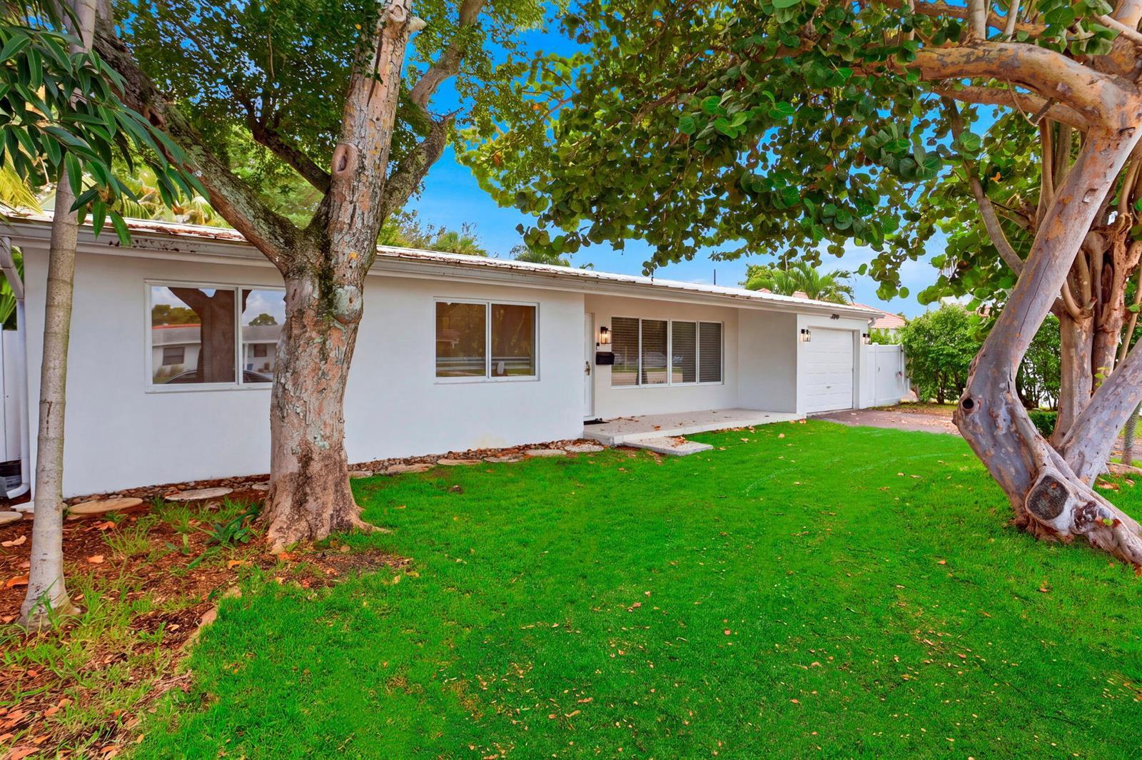 998 W CAMINO REAL, Boca Raton FL 33486 photo 2