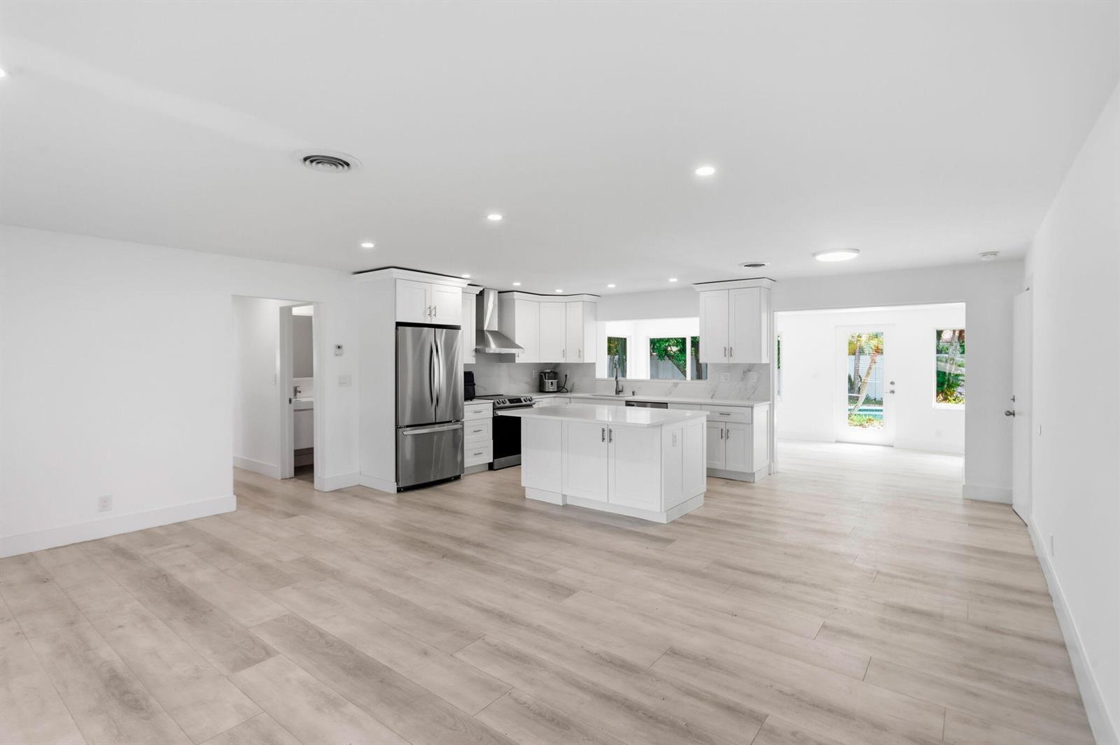 998 W CAMINO REAL, Boca Raton FL 33486 photo 4