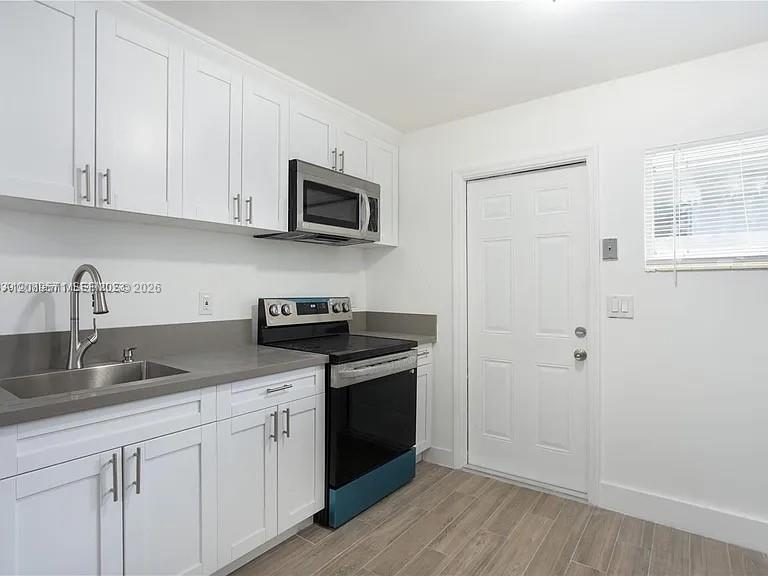1818 Sherman St # 2, Hollywood FL 33020 photo 2