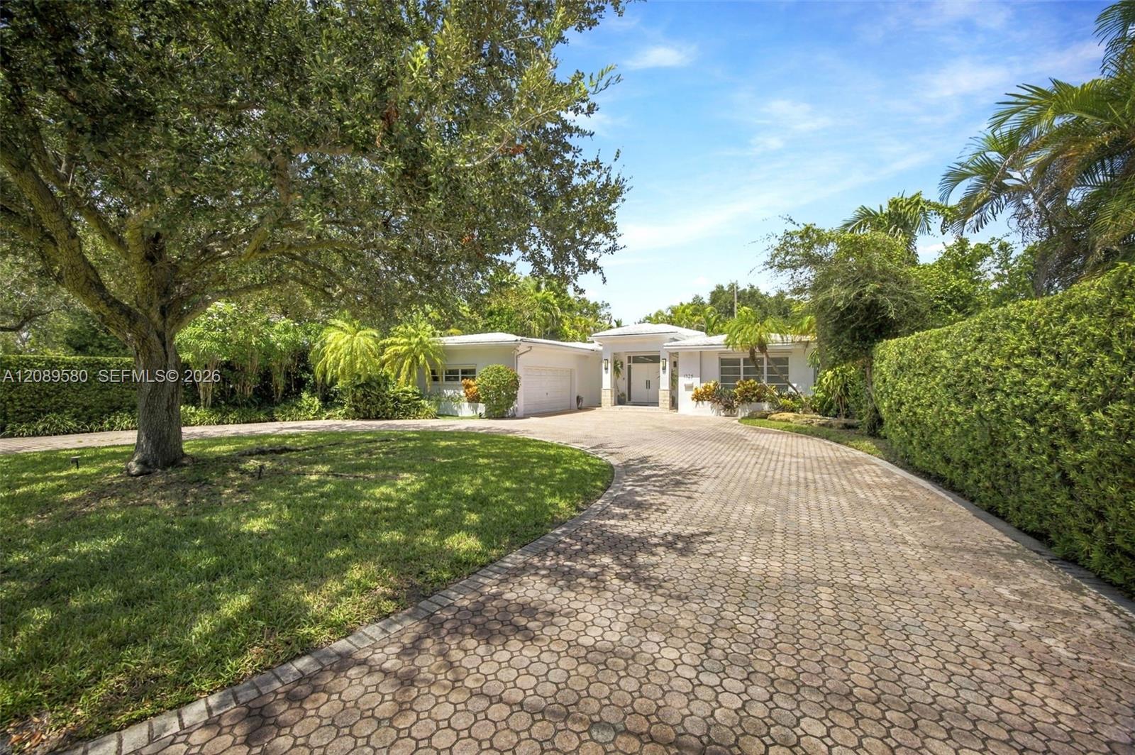 1325 Blue Rd, Coral Gables FL 33146 photo 3