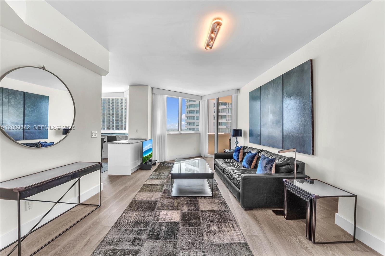 300 S Pointe Dr # 809, Miami Beach FL 33139 photo 3