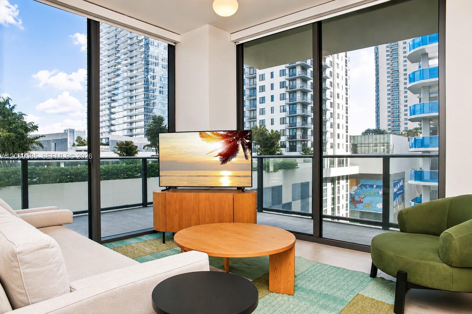 11 NE 6th Street # 1109, Miami FL 33132 photo 2
