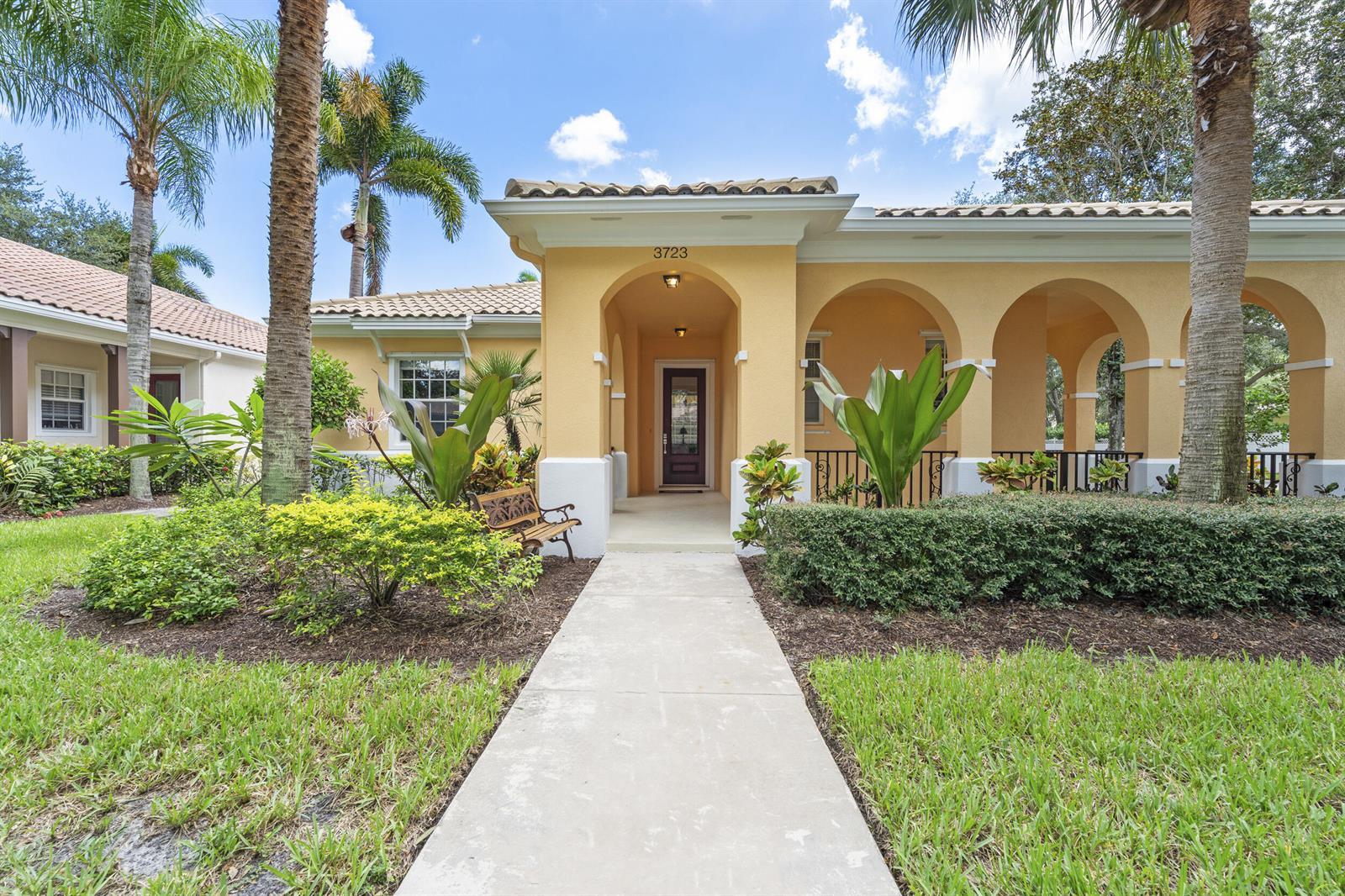 3723 COMMUNITY Drive, Jupiter FL 33458 photo 2