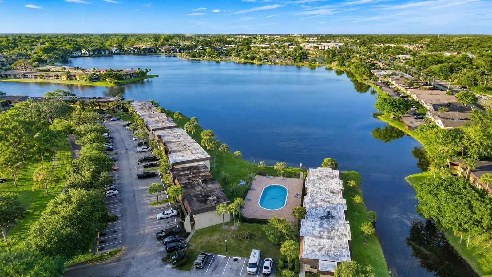 416 LAKESIDE Drive # 129, Margate FL 33063 photo 2