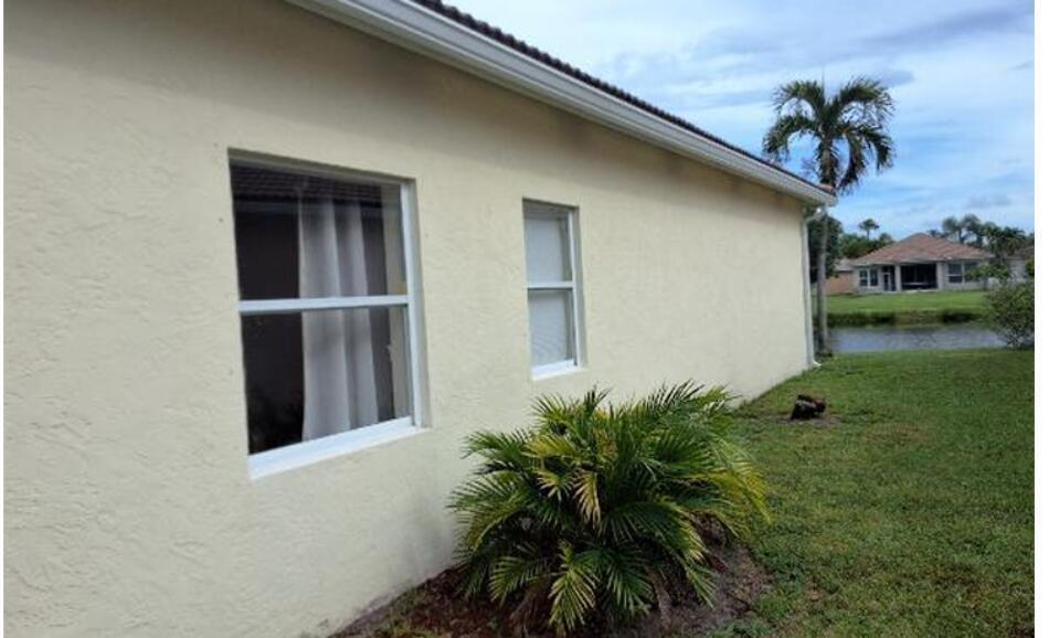 8600 PINE CAY, West Palm Beach FL 33411 photo 2