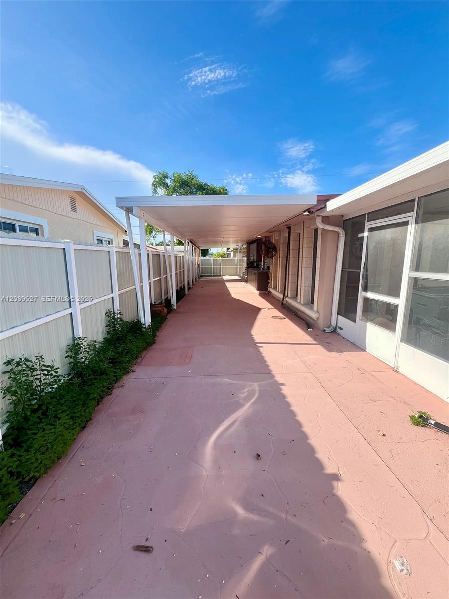 7601 Simms St # 7601, Hollywood FL 33024 photo 2