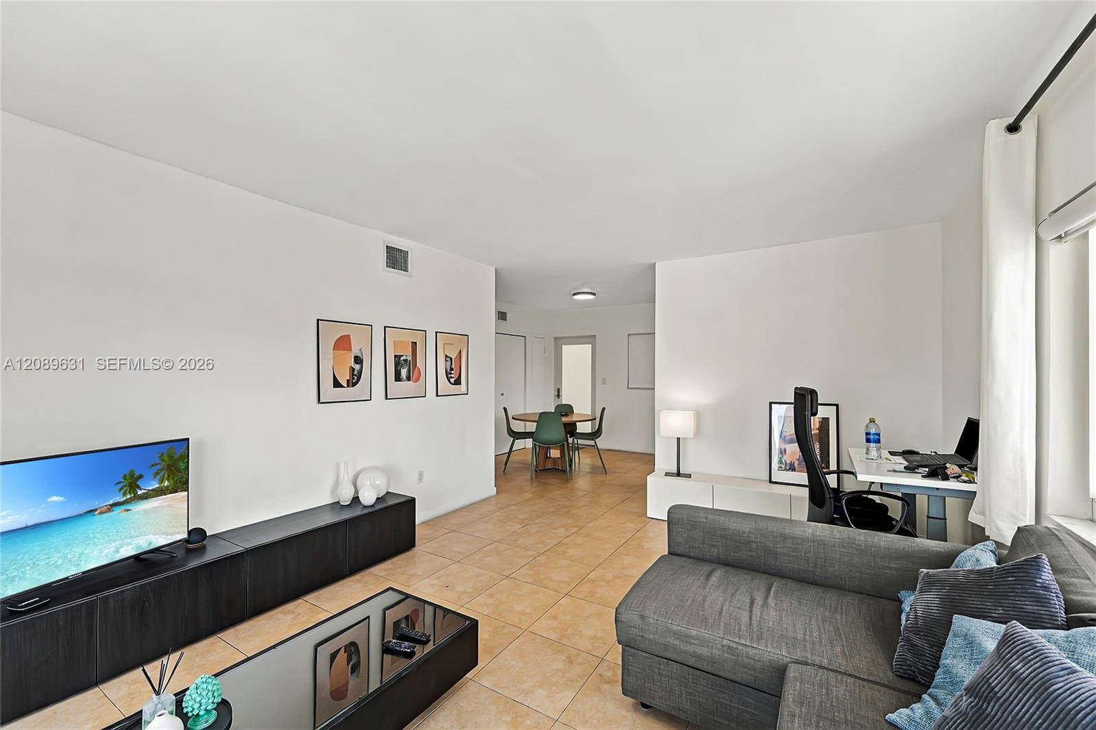 1420 Pennsylvania Ave # 403, Miami Beach FL 33139 photo 5
