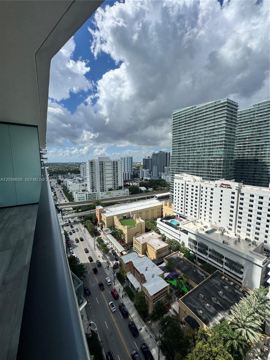 1300 S Miami Ave # 1811, Miami FL 33130 photo 5