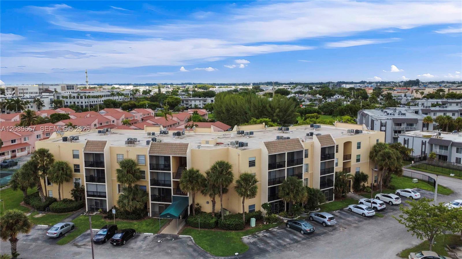 8005 Lake Dr # 410, Doral FL 33166