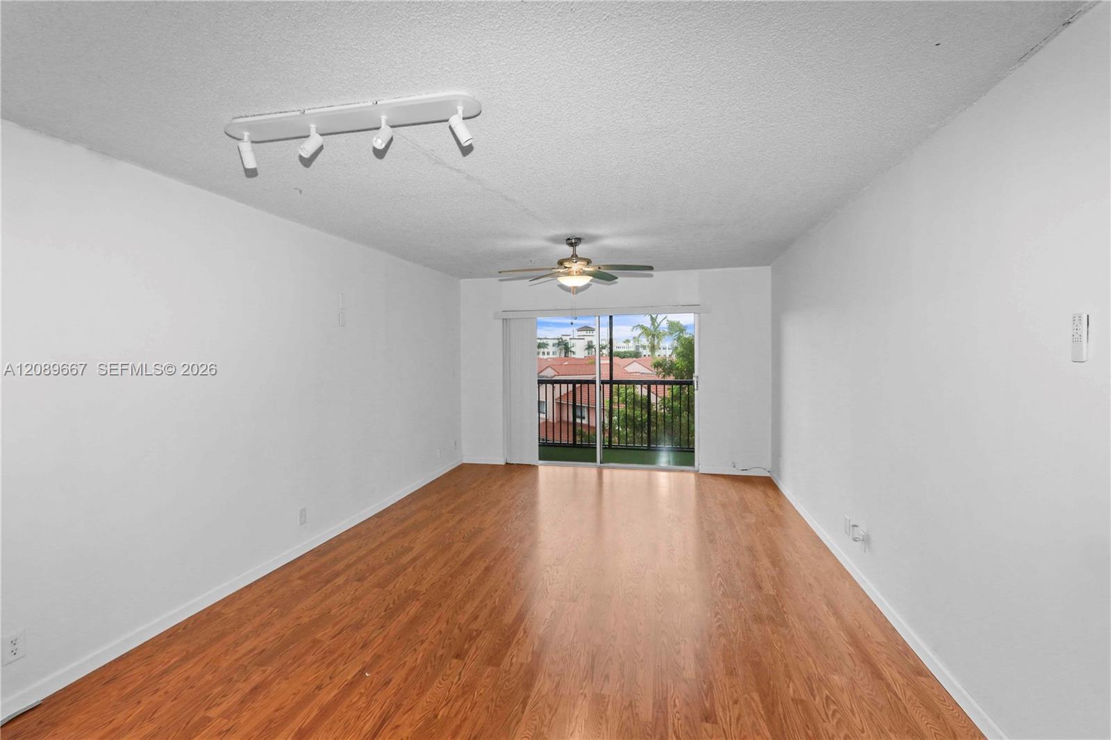 8005 Lake Dr # 410, Doral FL 33166 photo 5