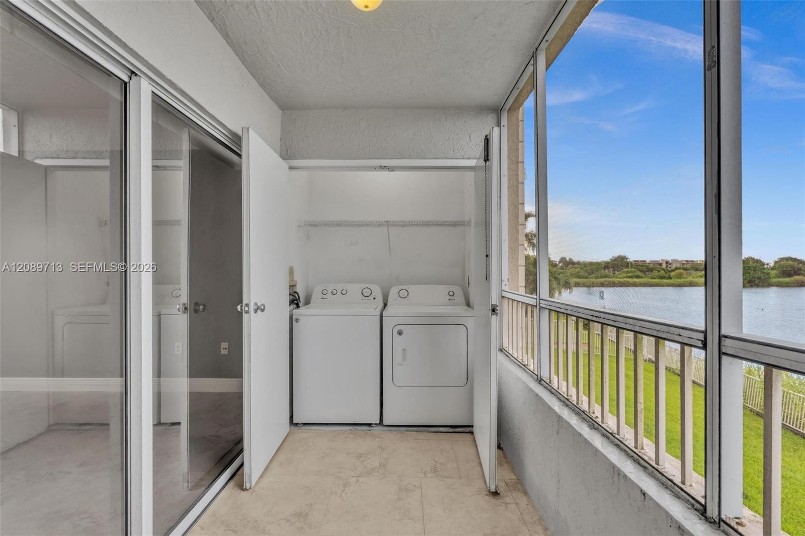 2811 N Oakland Forest Dr # 205, Oakland Park FL 33309 photo 5