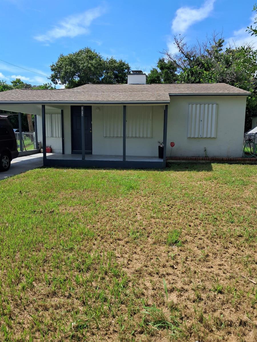 1013 Mayflower Road, Fort Pierce FL 34950