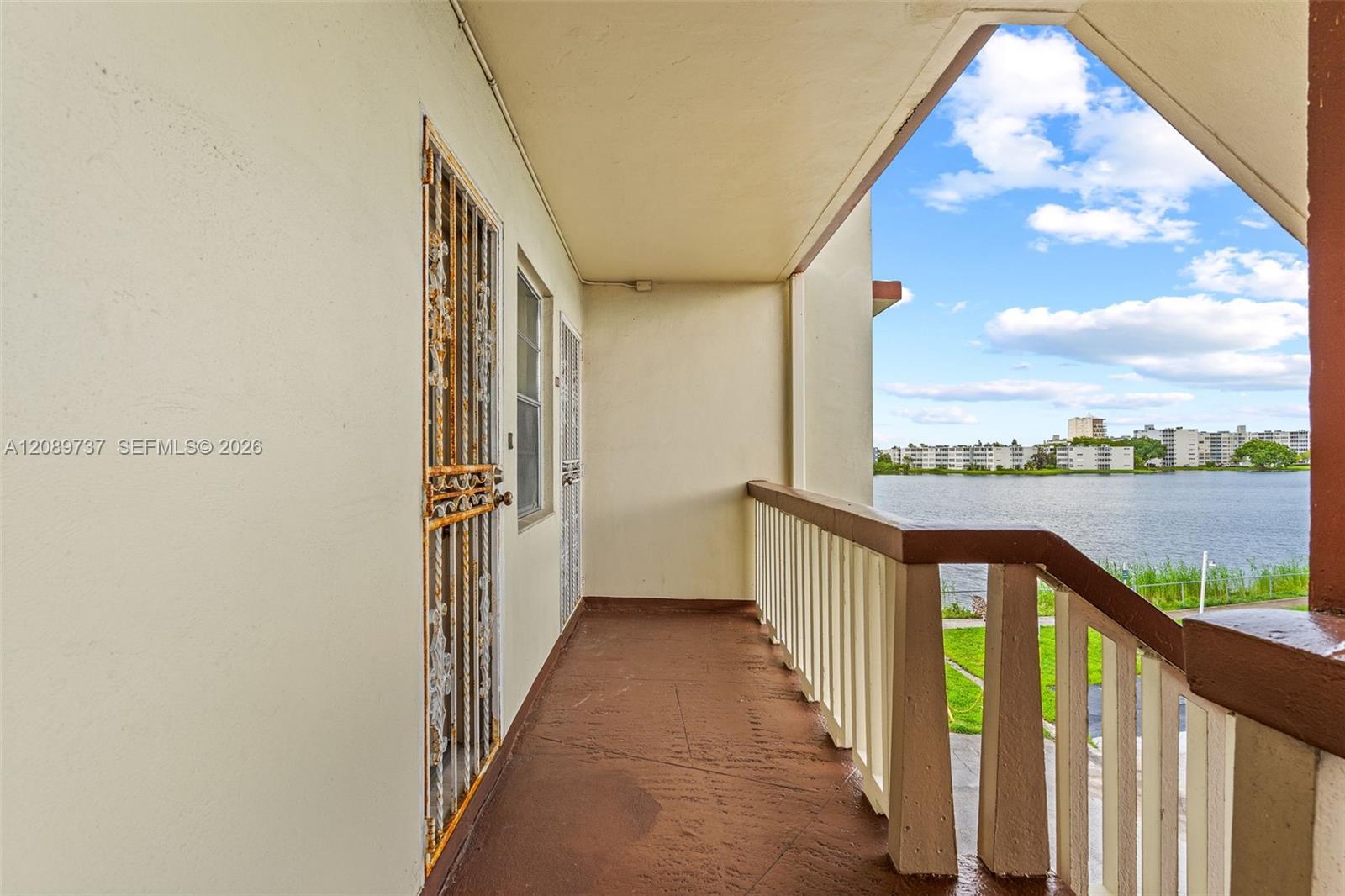 1481 NE Miami Gardens Dr # 363, Miami FL 33179 photo 4
