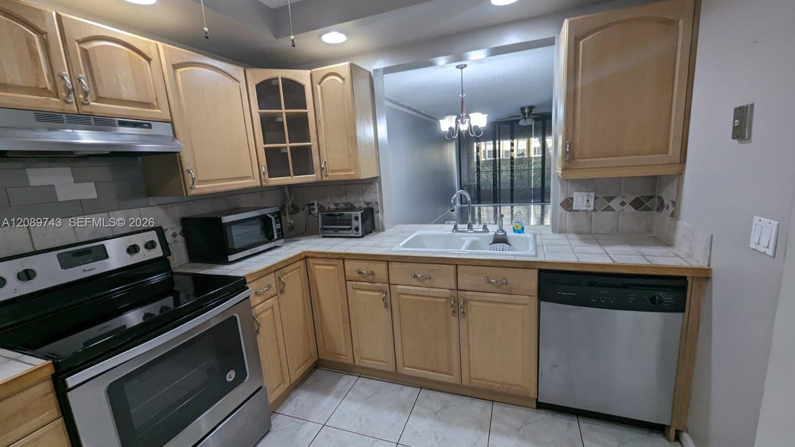 8592 W Sunrise Blvd # 105, Plantation FL 33322 photo 2