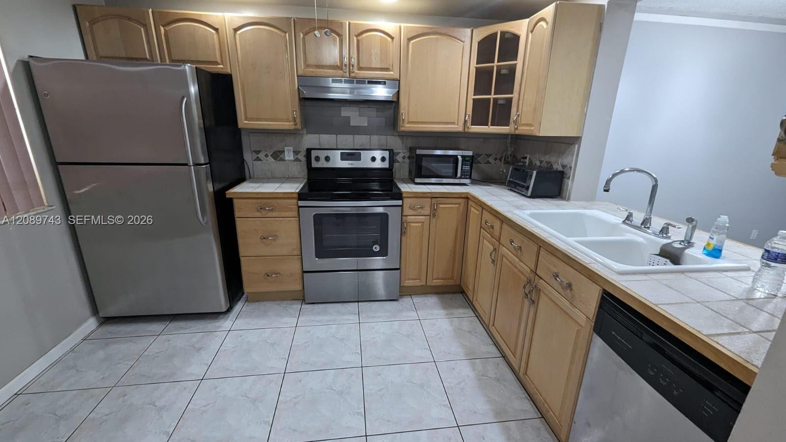8592 W Sunrise Blvd # 105, Plantation FL 33322 photo 3