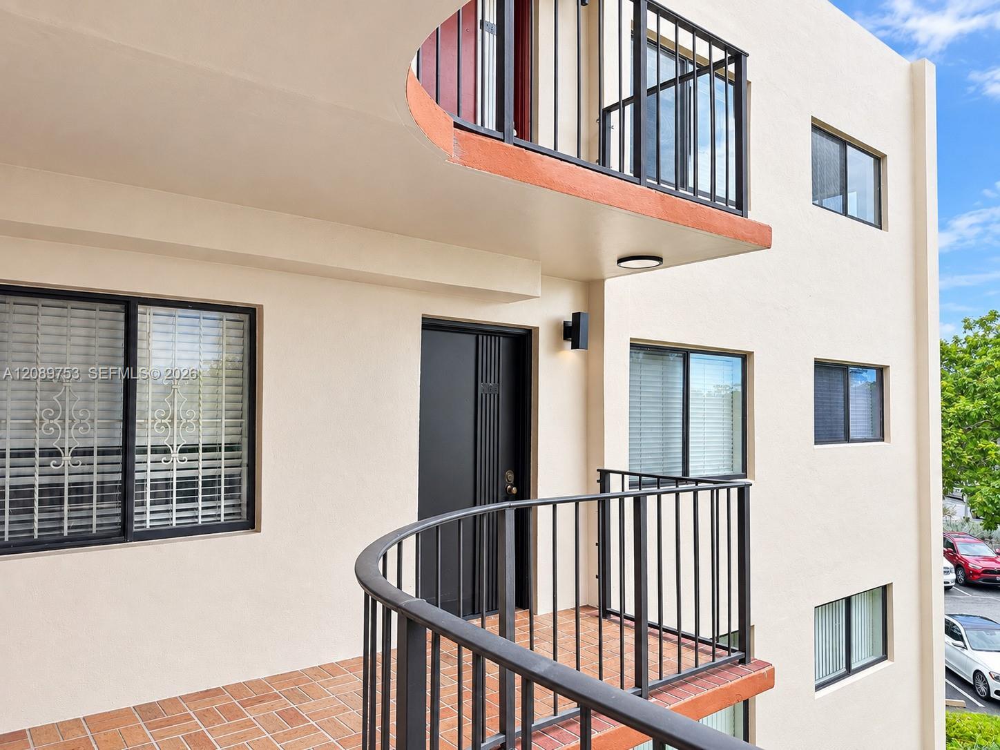 8700 SW 133rd Ave Rd # 312, Miami FL 33183 photo 2