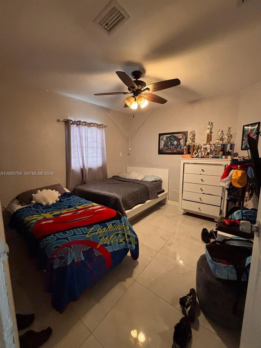 1361 NW 28th St # 1, Miami FL 33142 photo 4