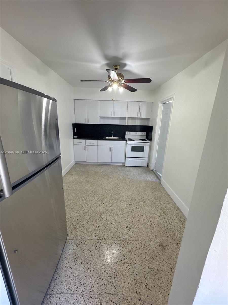 1018 NW 2nd St # 5, Miami FL 33128 photo 4