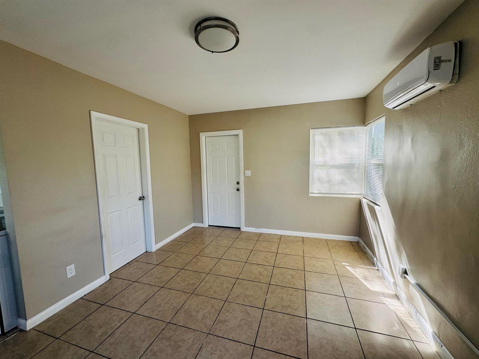 602 TEXAS Court # A, Fort Pierce FL 34950 photo 2