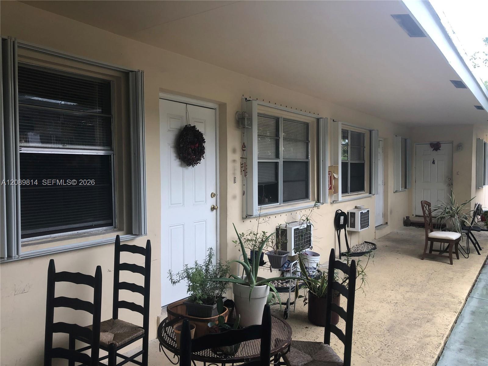 1646 N Dixie Hwy # 3, Fort Lauderdale FL 33305 photo 2